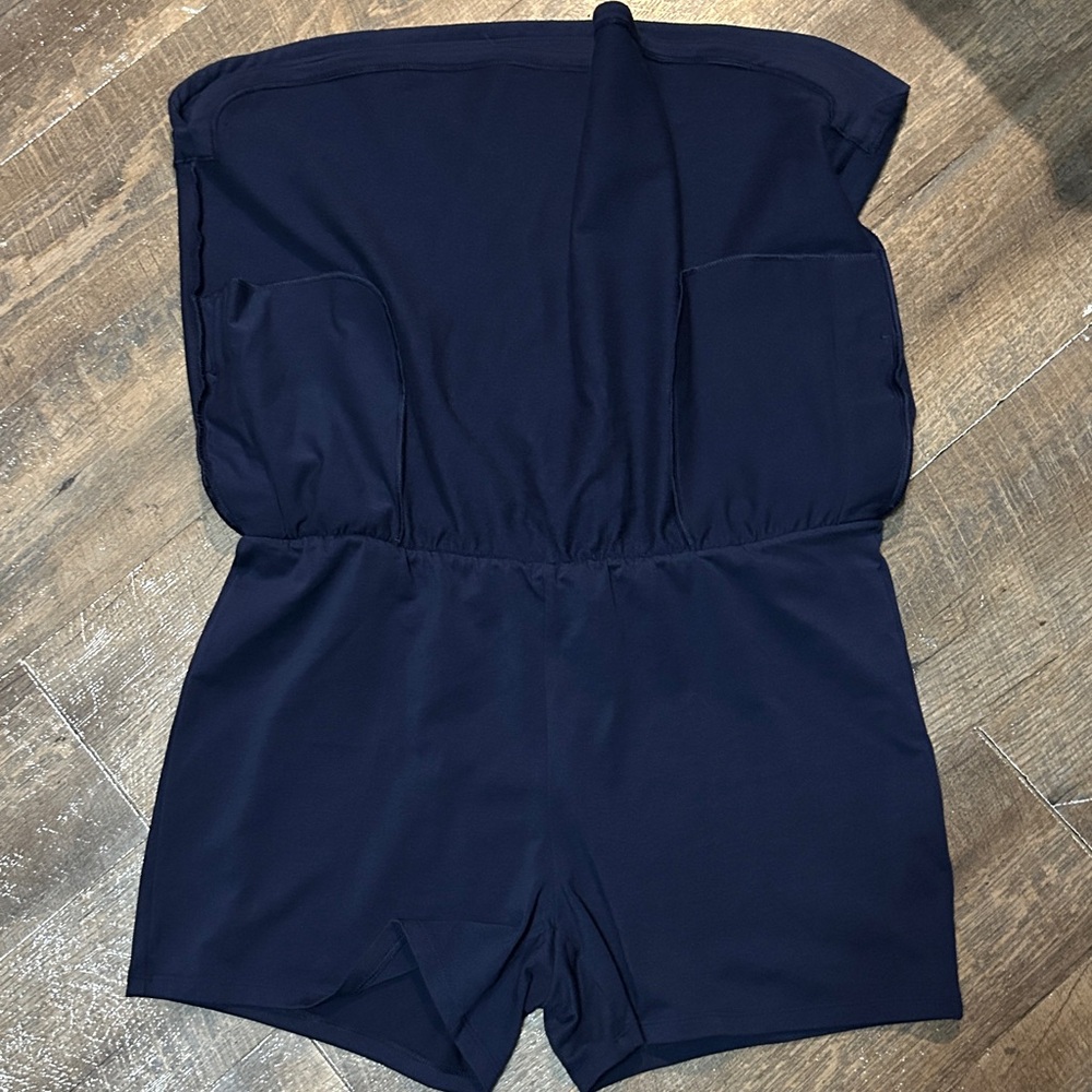 Chico's Navy Blue‎ Weekends Skort Size 2 (Large)
Cotton - Picture 4 of 7